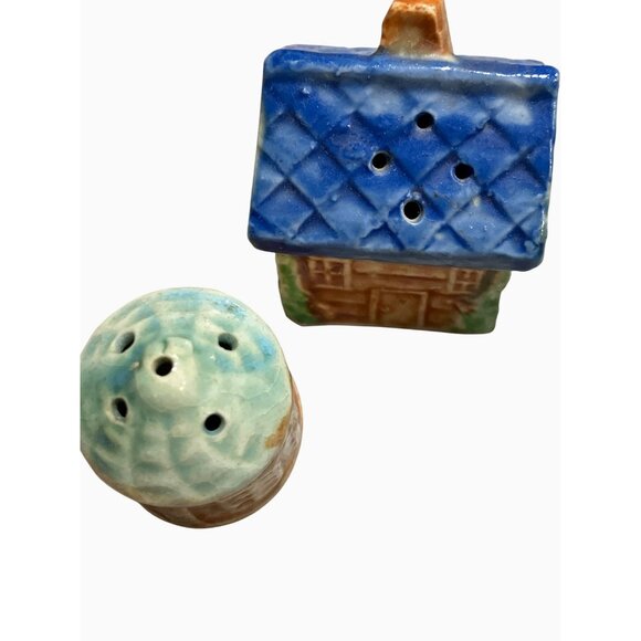 Vintage Ceramic Lighthouse with Cottage Salt and Pepper Shakers - Picture 9 of 9